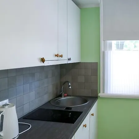 Apartment Vaeike Korter Rannapargis! Parnu